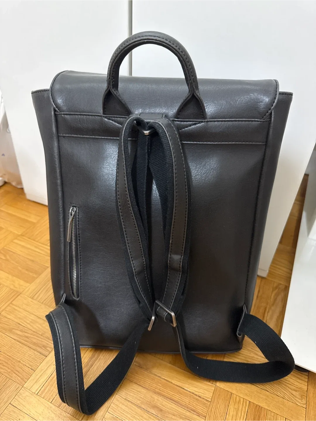 Matt & Nat Black Backpack image indicator(4)