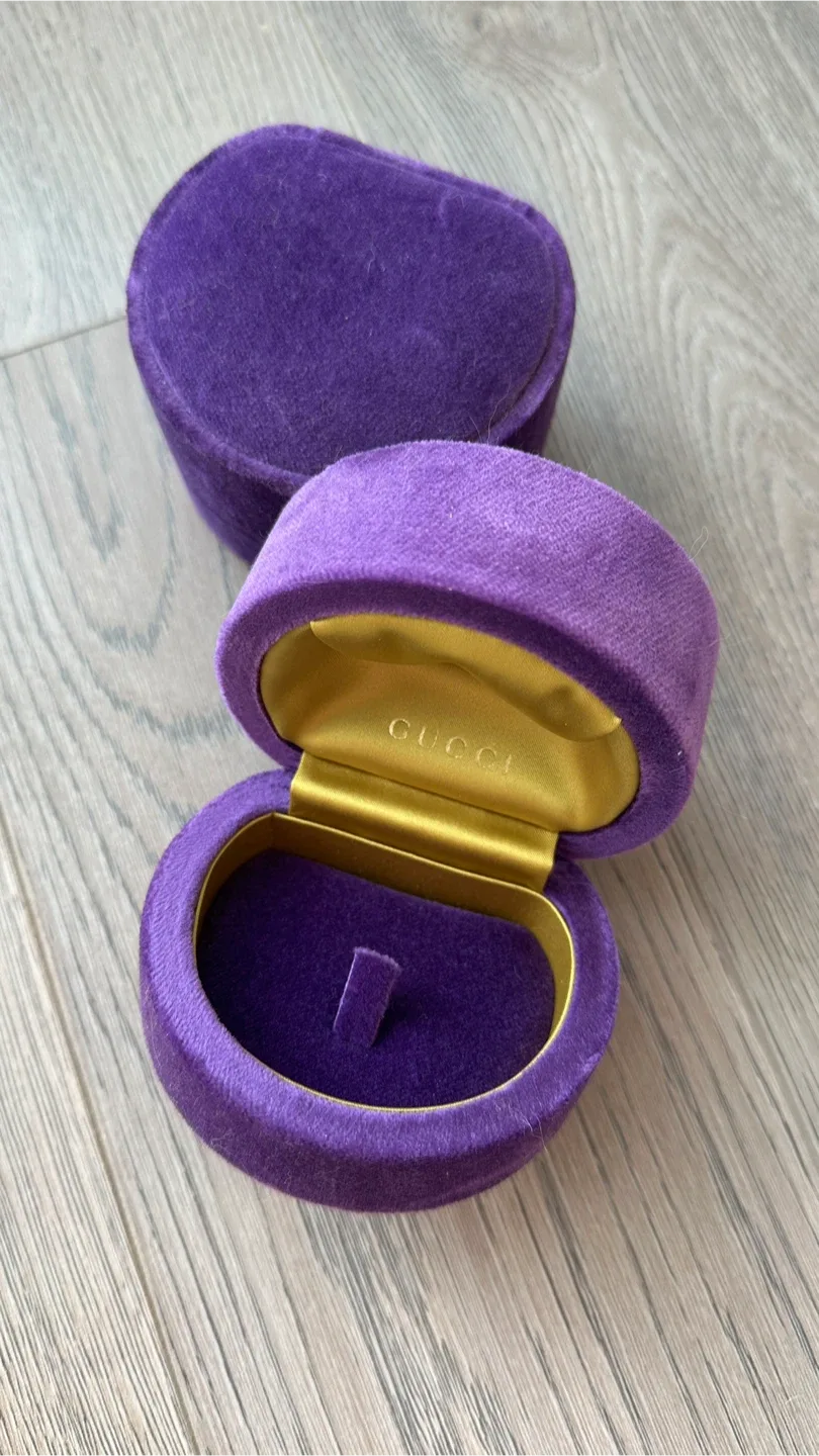 Gucci Purple Velvet Ring Boxes, 2 = $20 image indicator(2)