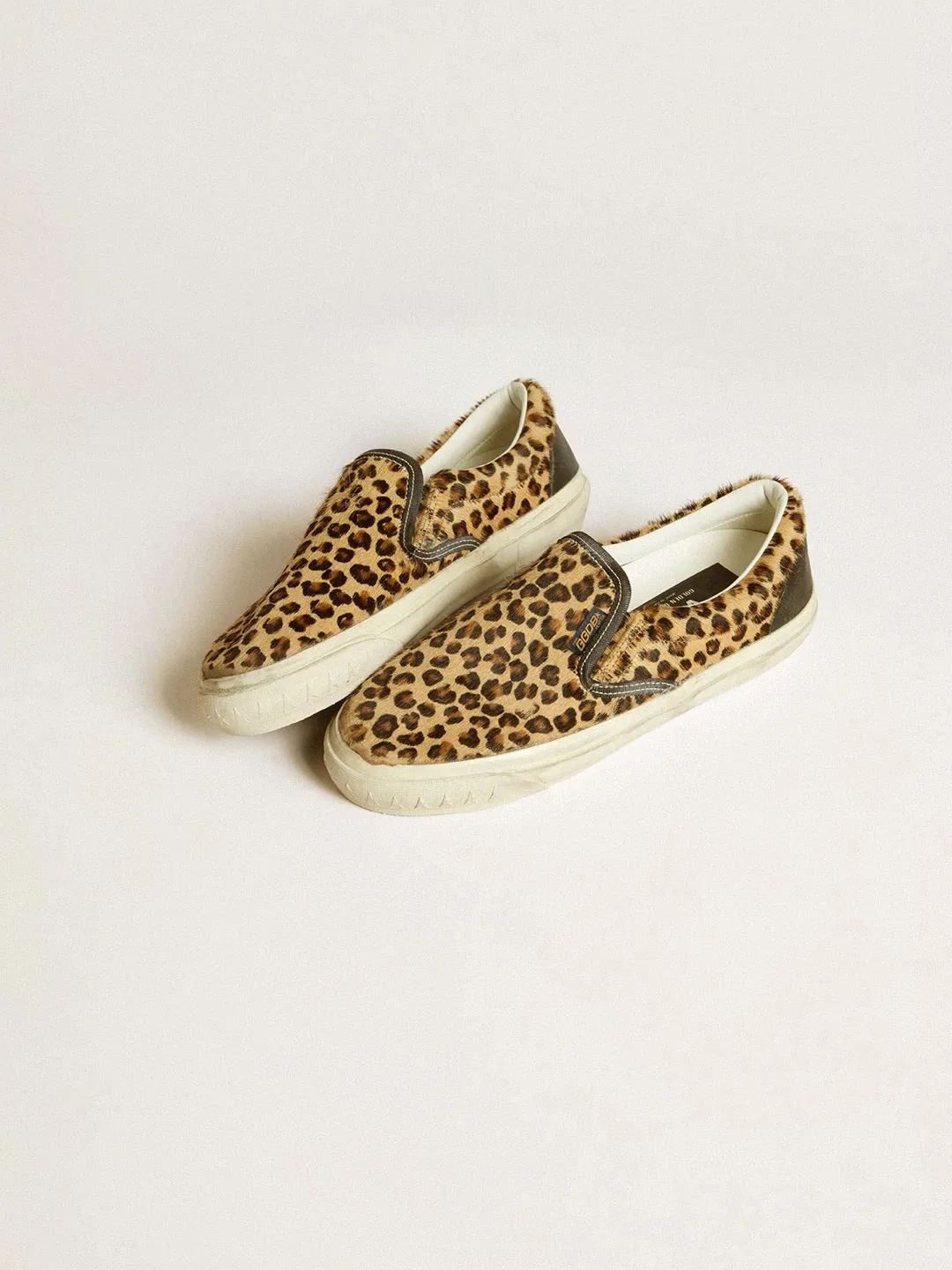 Golden Goose Leopard Print Slip-On Sneakers Size 39- US 8.5 image indicator(2)