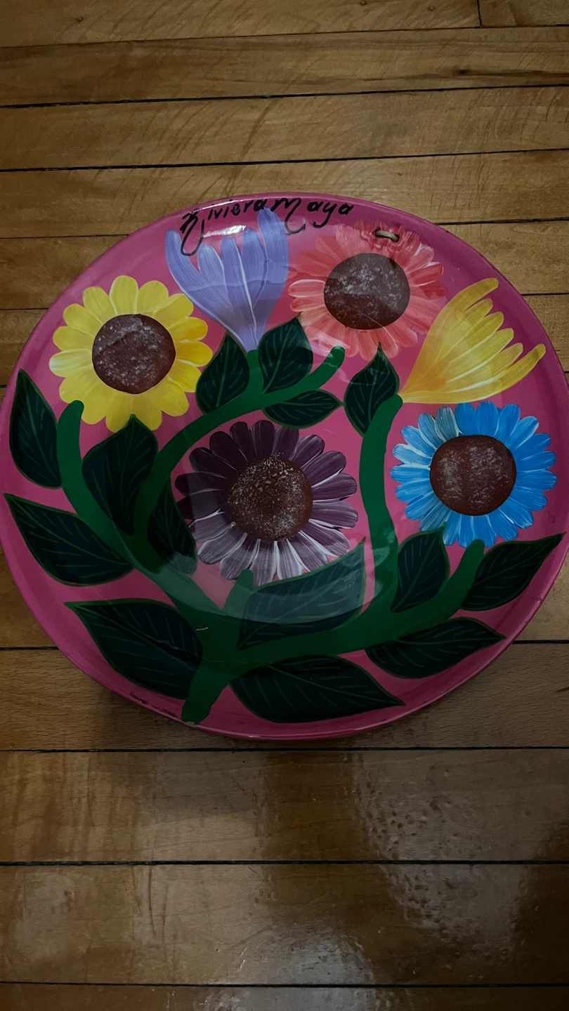 Decorative Souvenir Plates