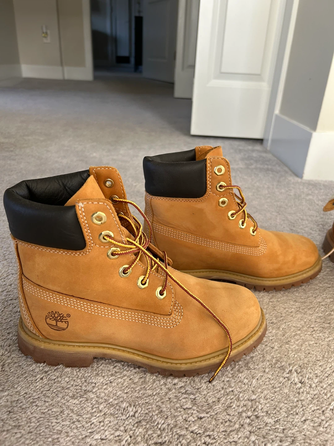 Timberland 6W Classic Wheat Boots