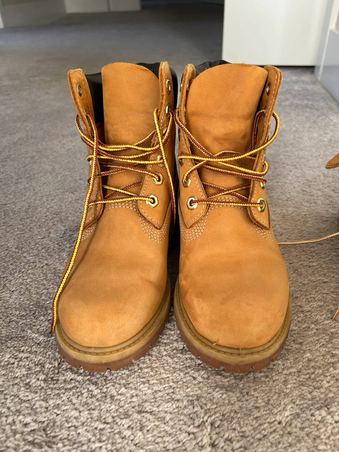 Timberland 6W Classic Wheat Boots - photo 2