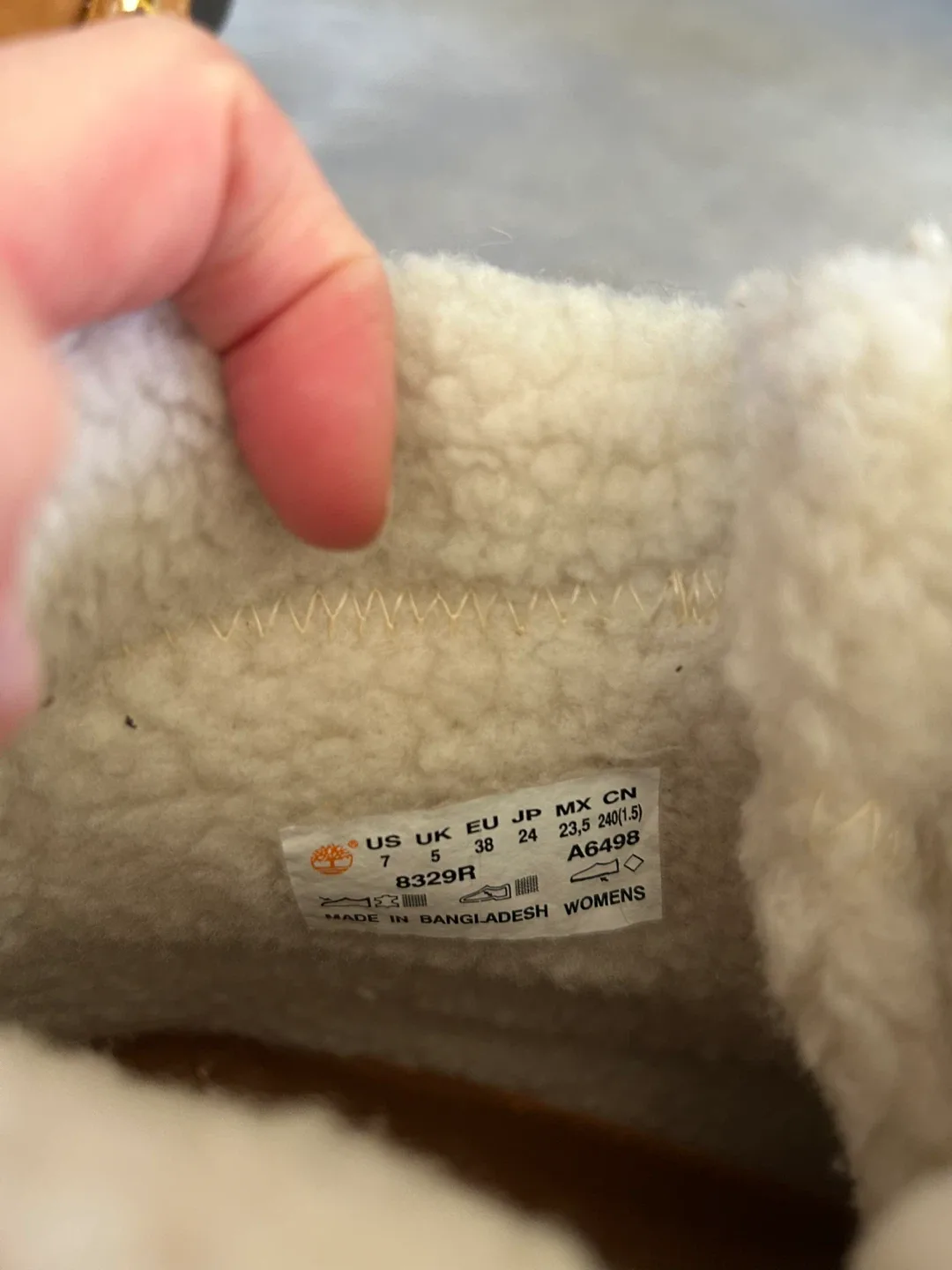 Timberland Waterproof Roll-Top Boots size 7 image indicator(7)