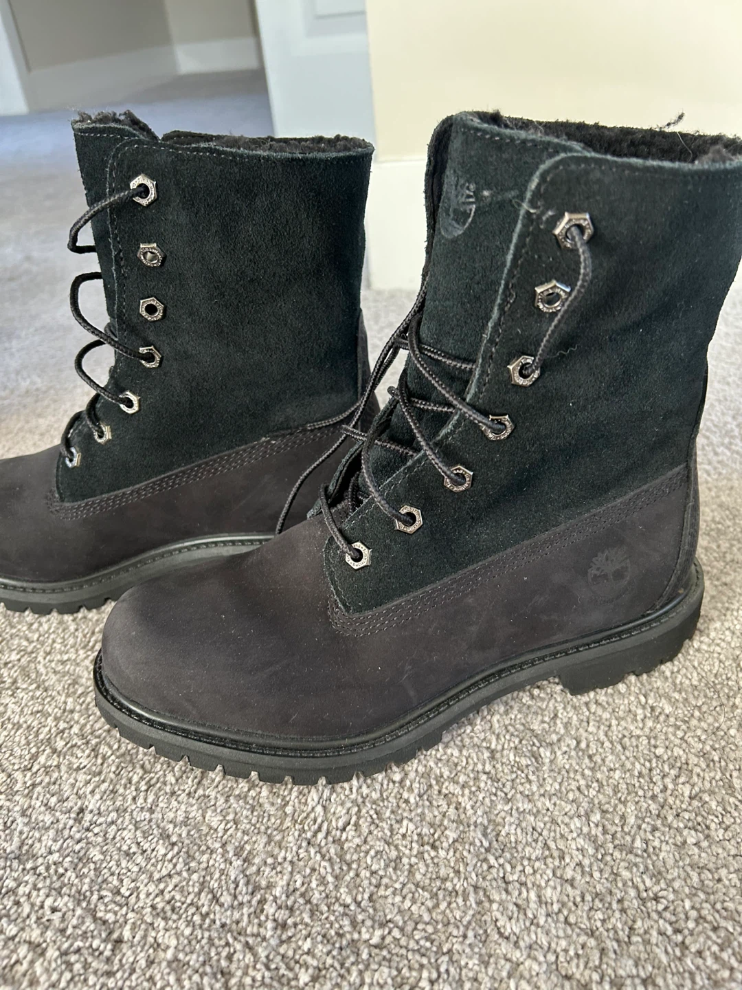 Timberland Black roll top Boots size 7