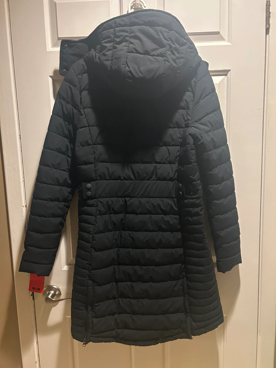 NEW! Women’s Lolë Puffer Coat - Black - Size Medium - photo 3