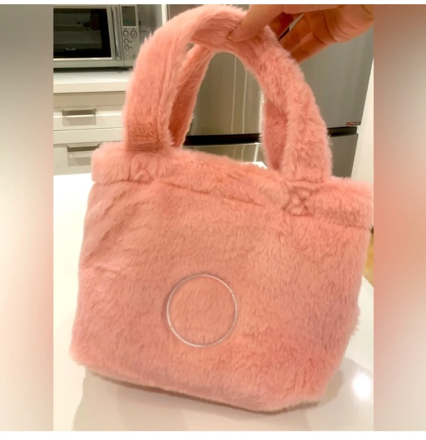 🎀🩷 My MelodySmall Pink Fluffy Tote Bag 🎀🩷 image indicator(7)