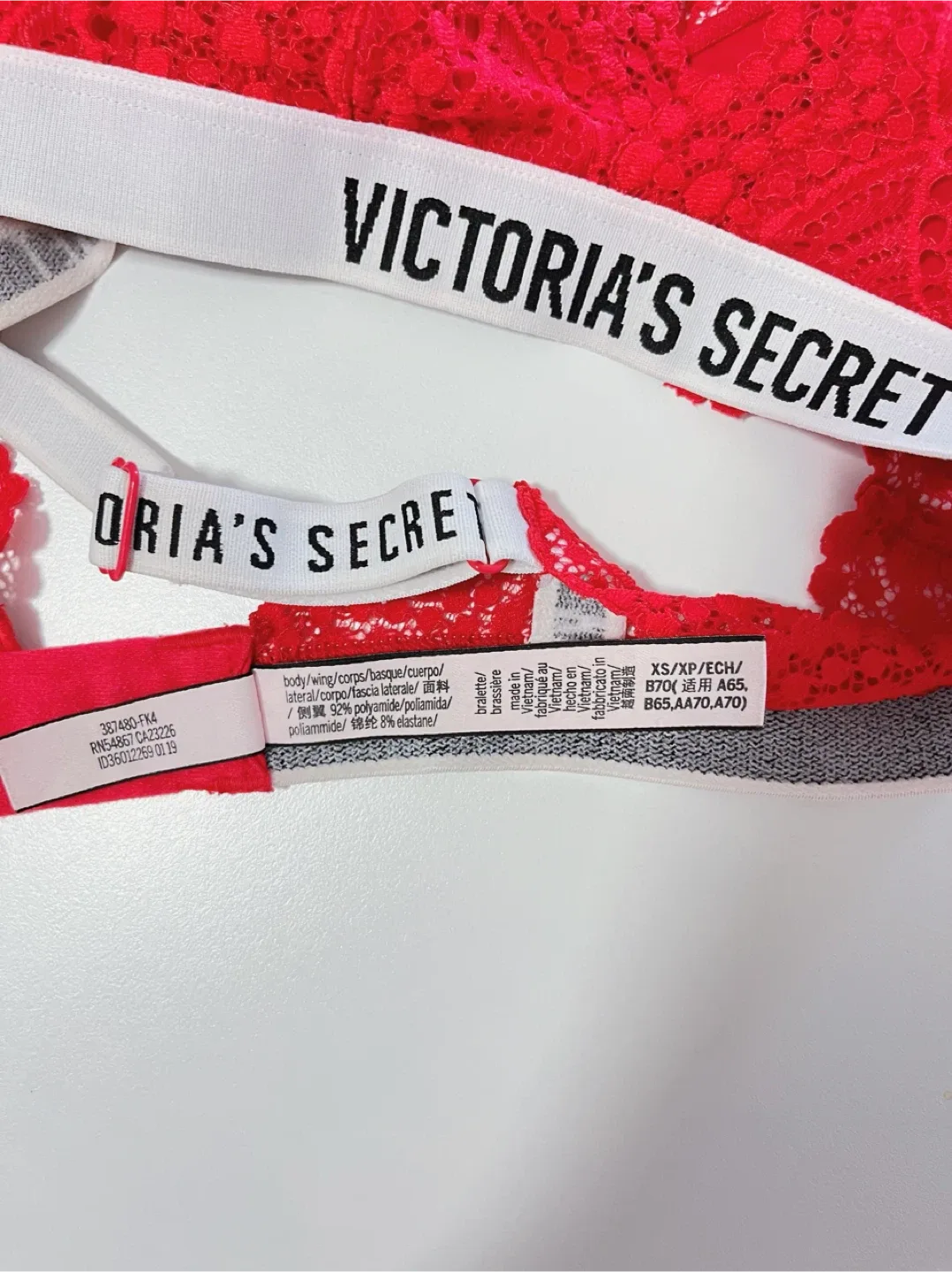 Victoria's Secret Red Lace Bra-XS image indicator(2)