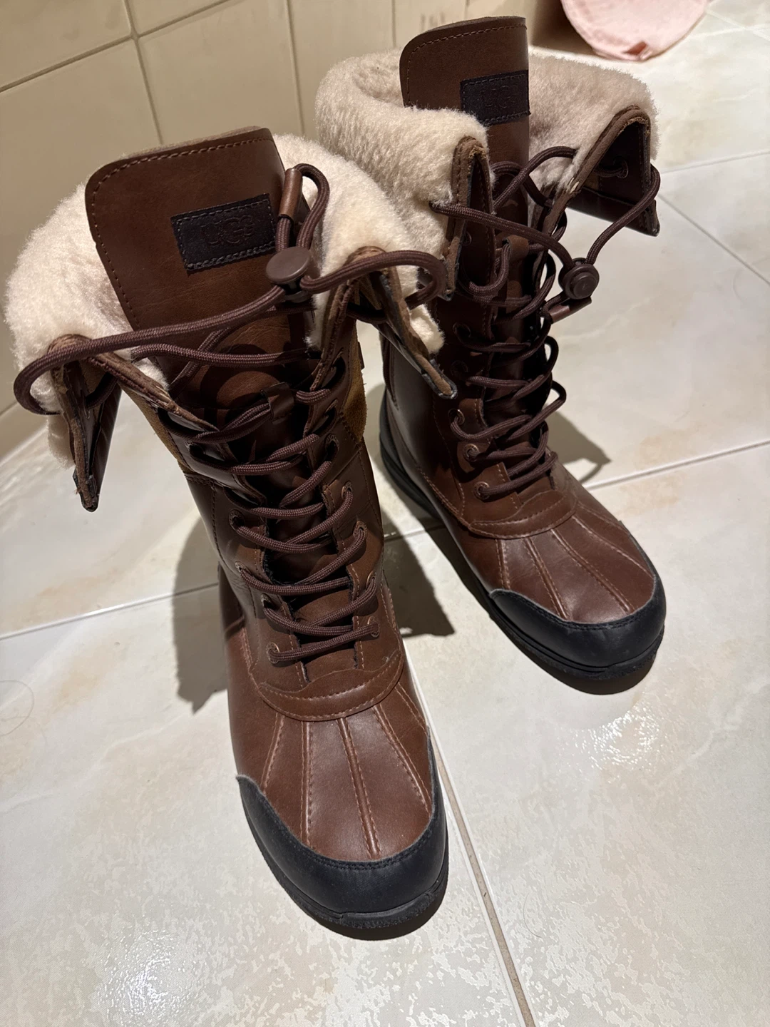Ugg Brown Leather Boots - Women's Size 6