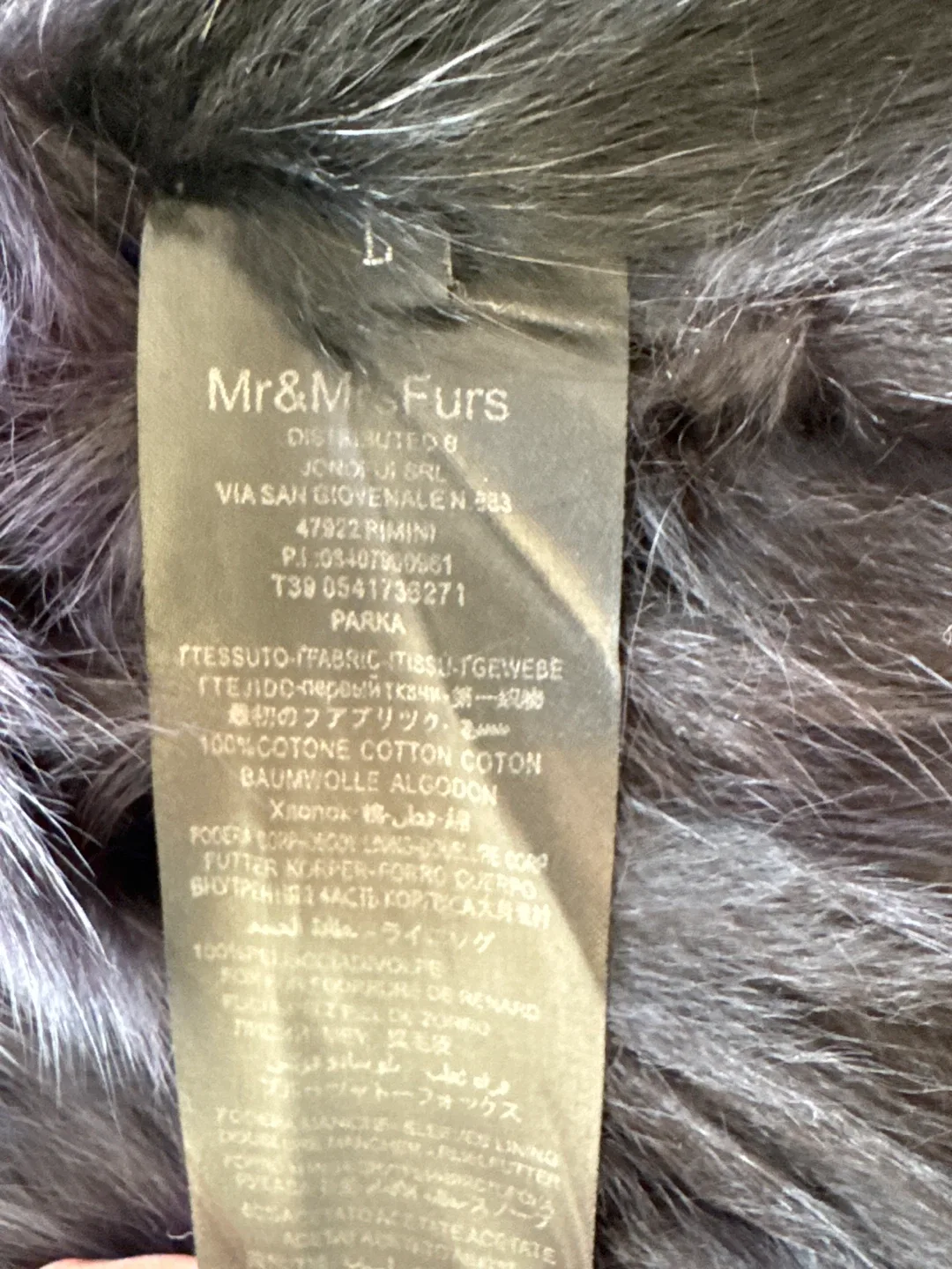 Mr&Mrs Italy Black Parka (with or without Fur Hood image indicator(8)