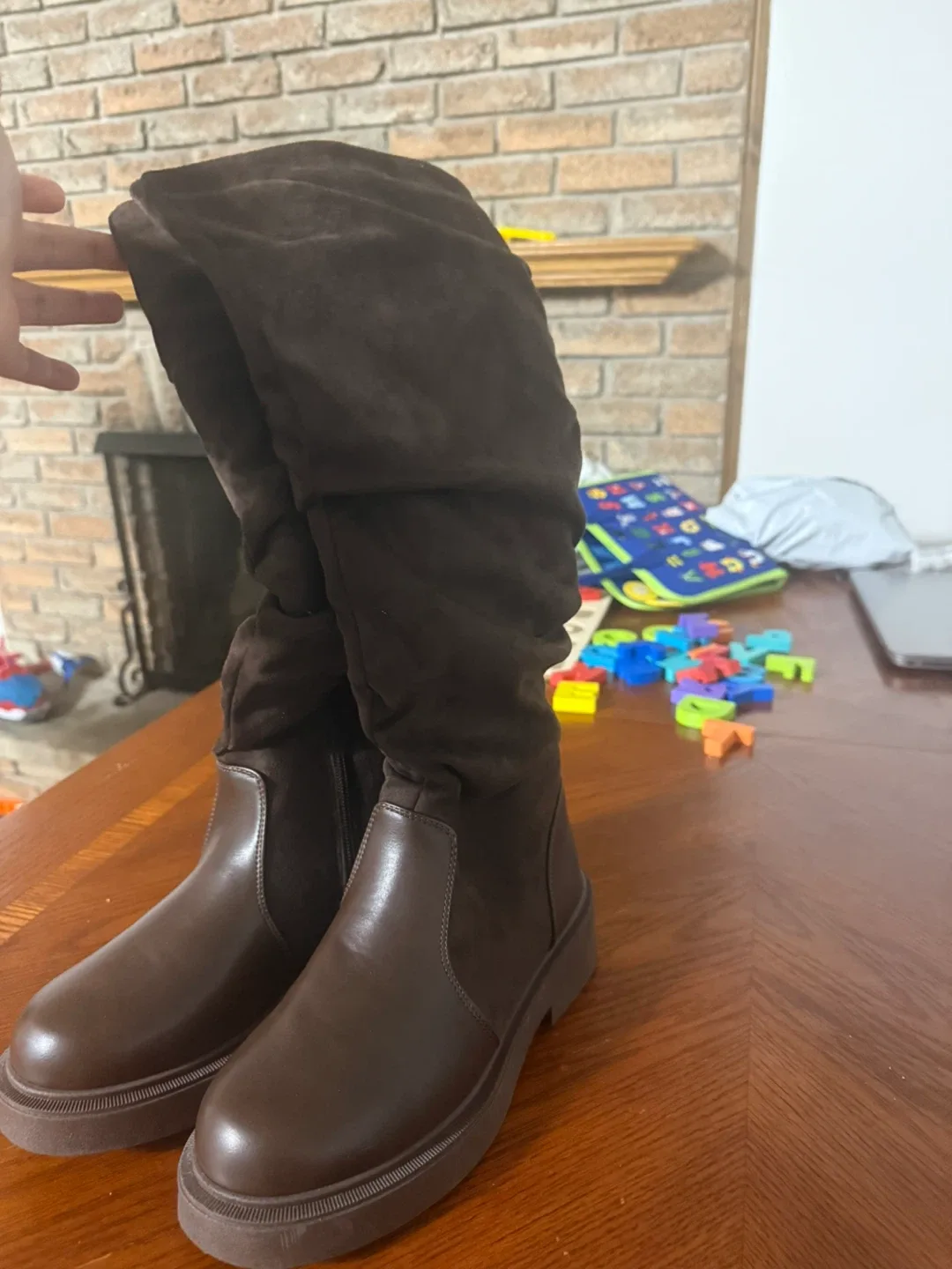 Brown Thigh High Boots image indicator(2)