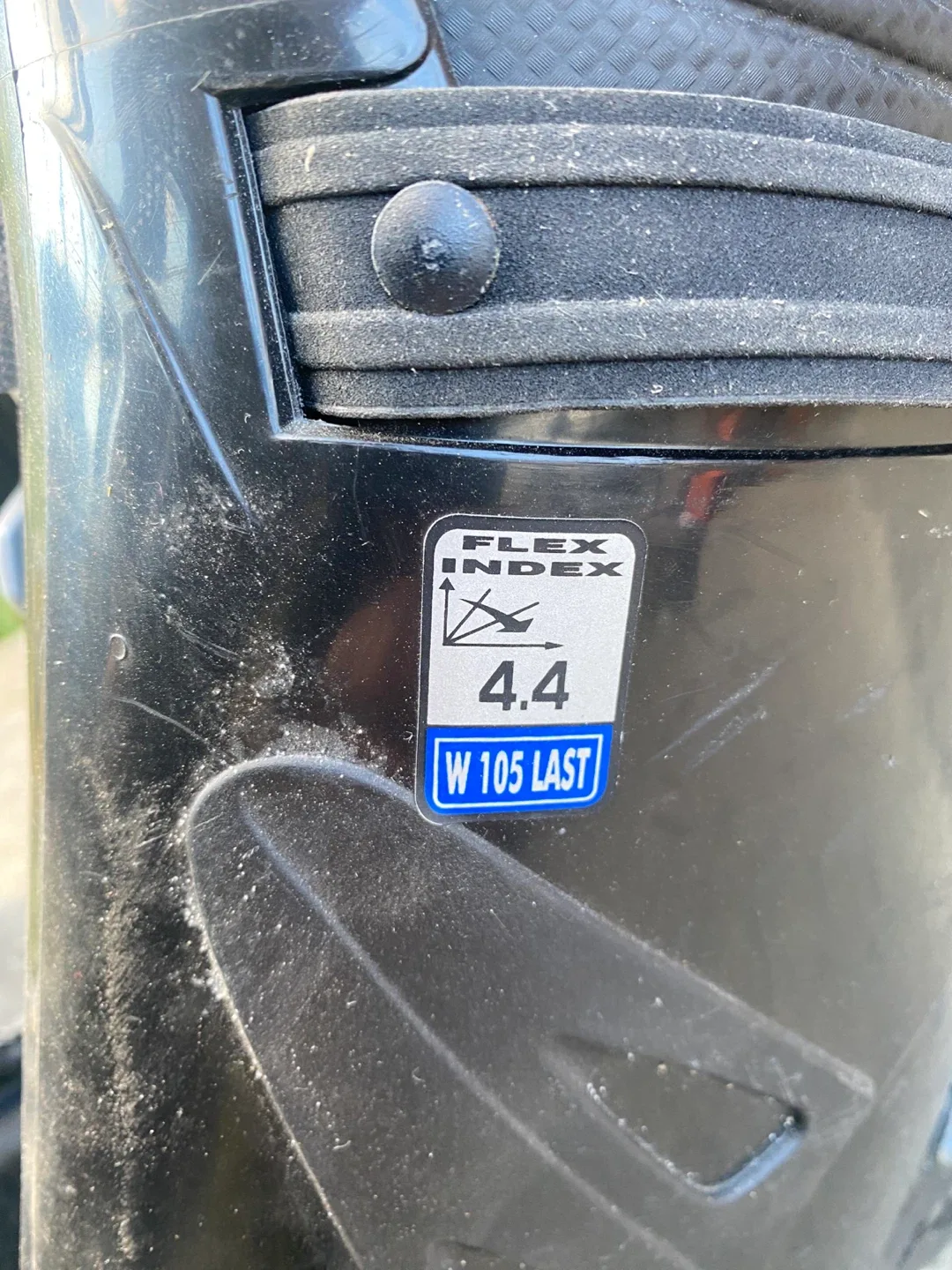 Head Ezon 4.4 Ski Boots - Size W 105 Last image indicator(4)