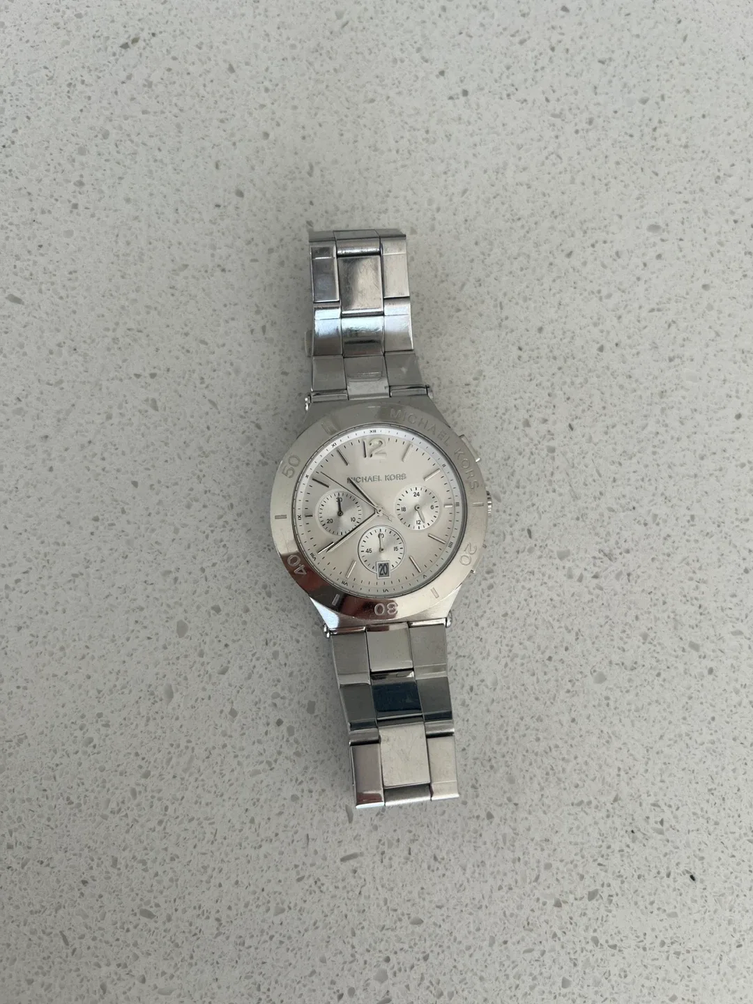 Michael Kors Women's Chronograph Watch image indicator(2)