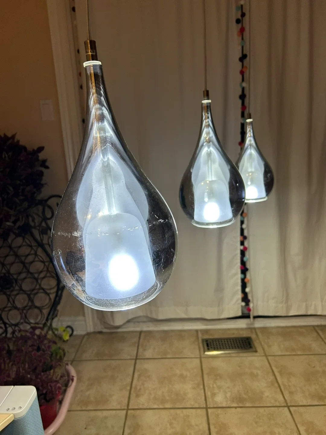 Glass Teardrop Pendant Lights image indicator(3)