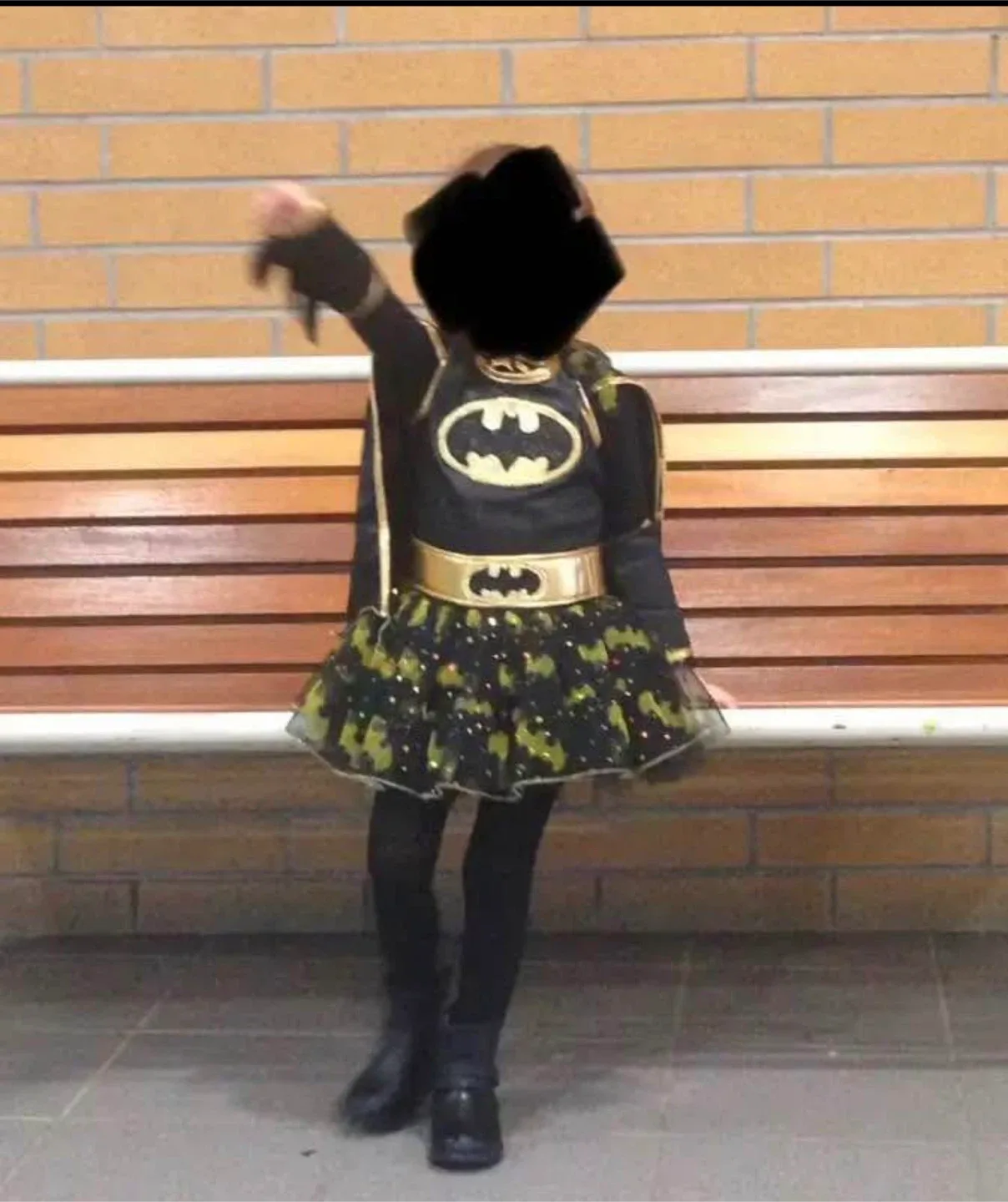 Batgirl Halloween Costume - Size Small image indicator(2)