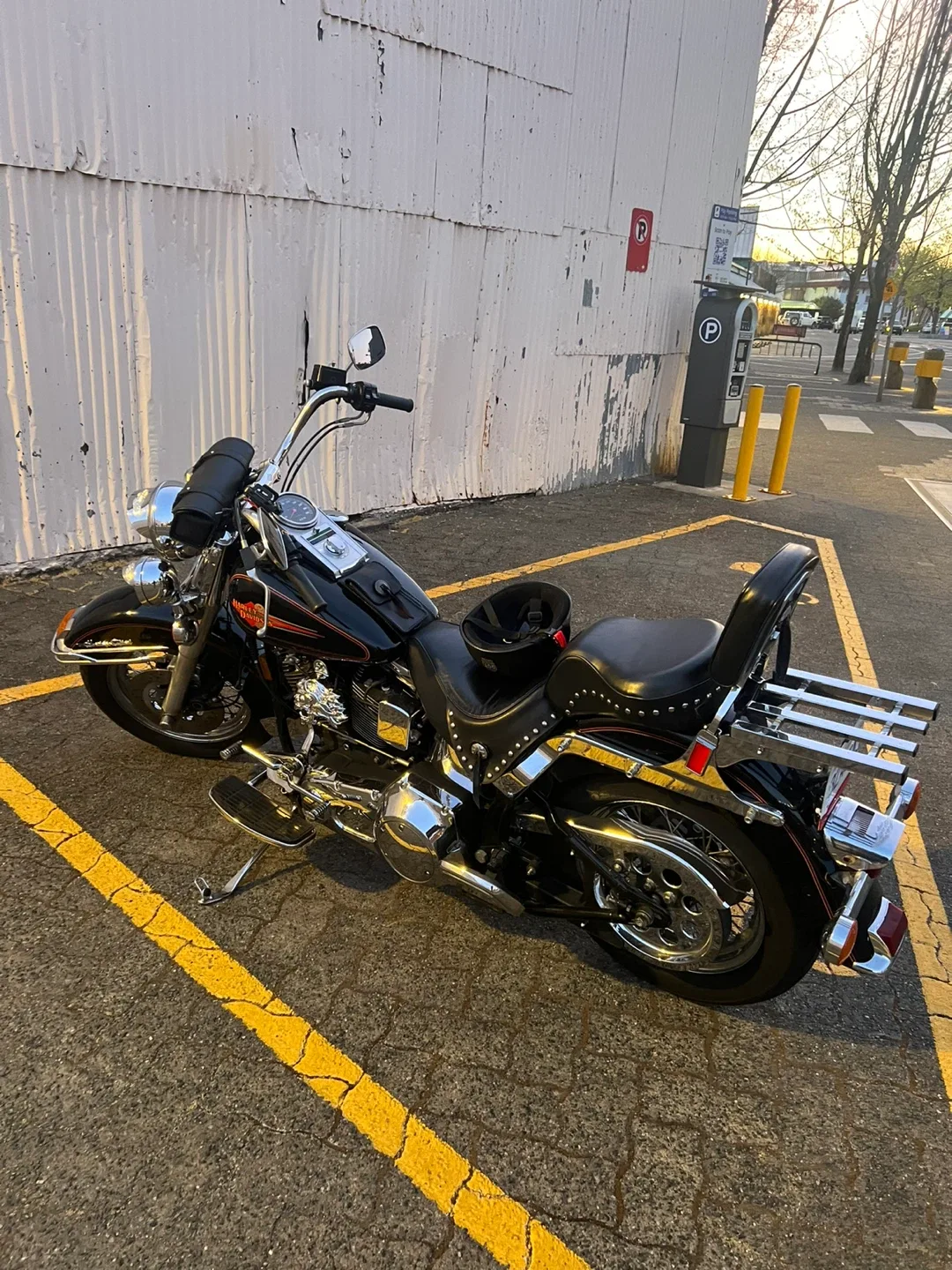 Harley Davidson Motorcycle image indicator(2)