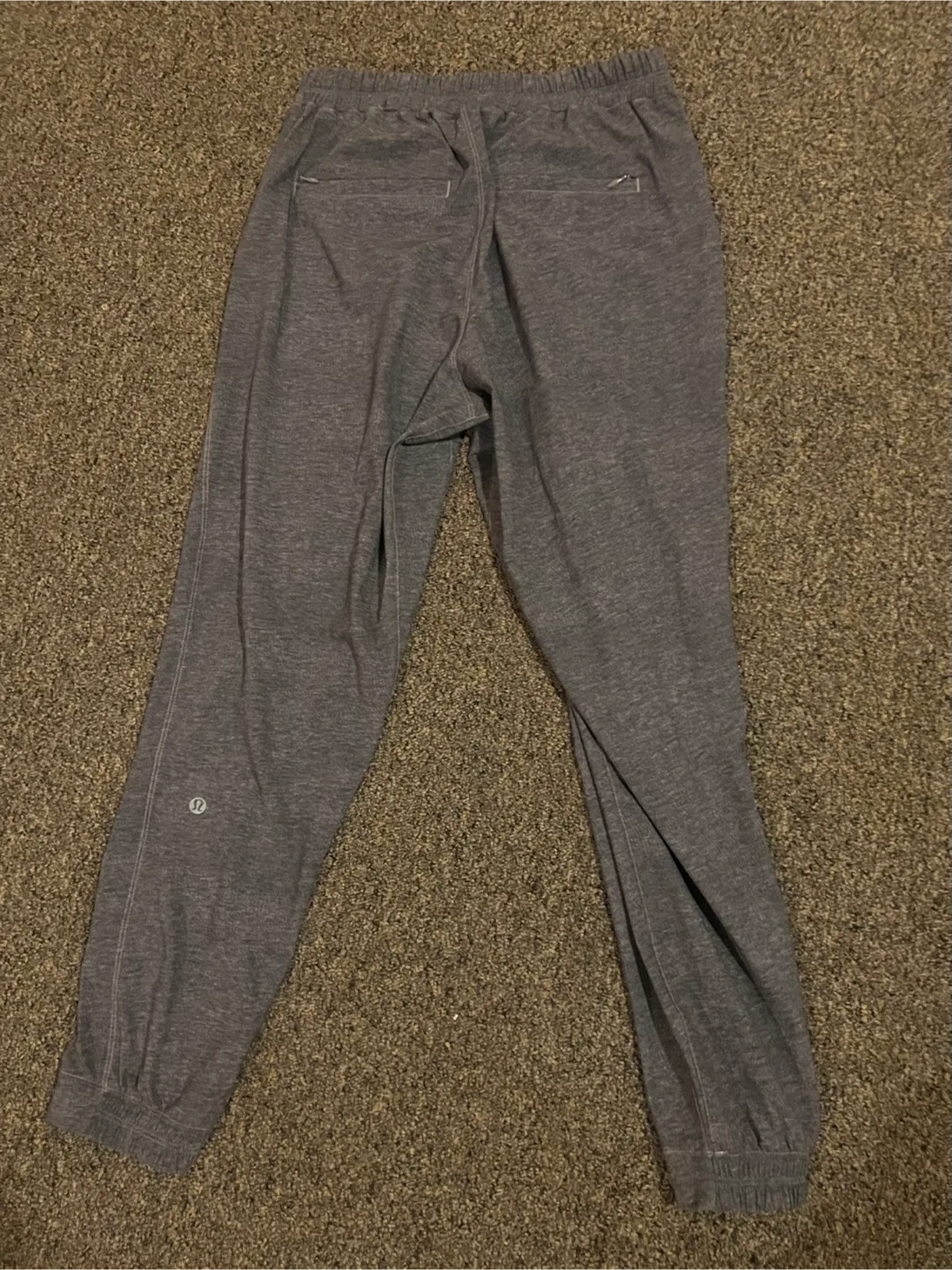 Lululemon Athletica Grey Joggers - Size 4 image indicator(2)