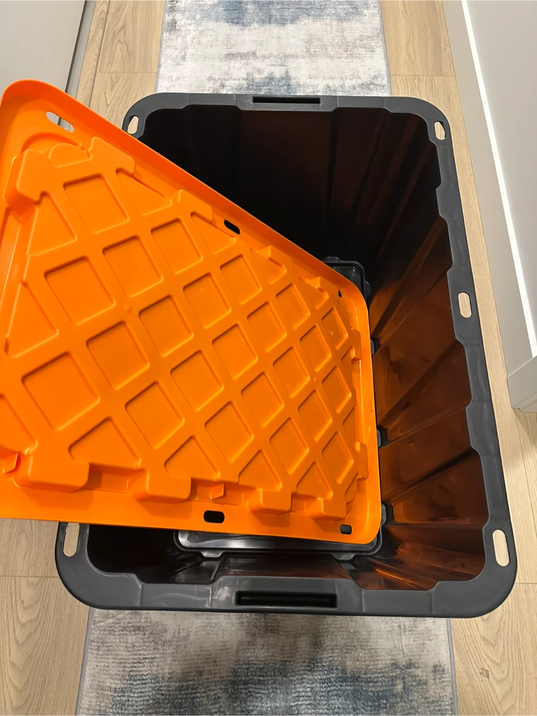 Storage bins - HDX 102L Heavy Duty Tote (7 available) - photo 4