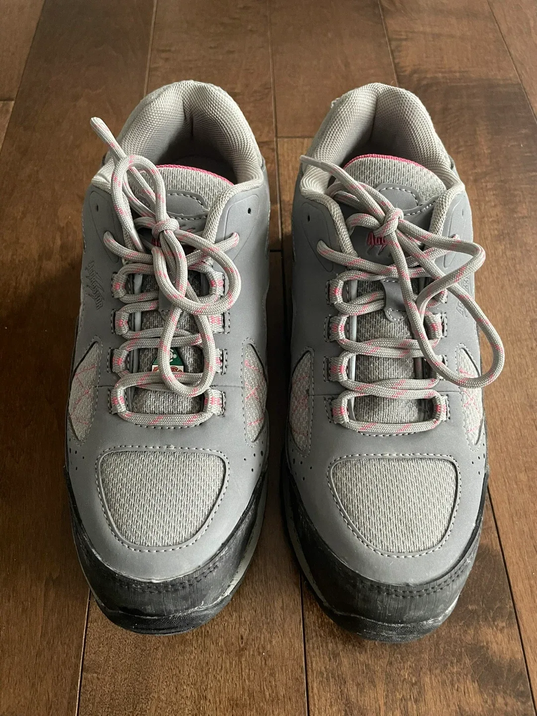 Aggressor Women’s Hiking Shoes - Size 7.5 image indicator(3)