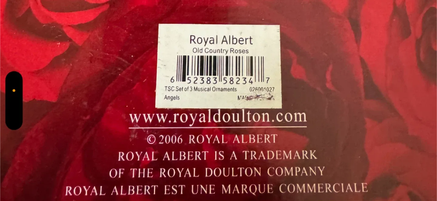 Royal Albert Old Country Roses Ornament Set image indicator(6)
