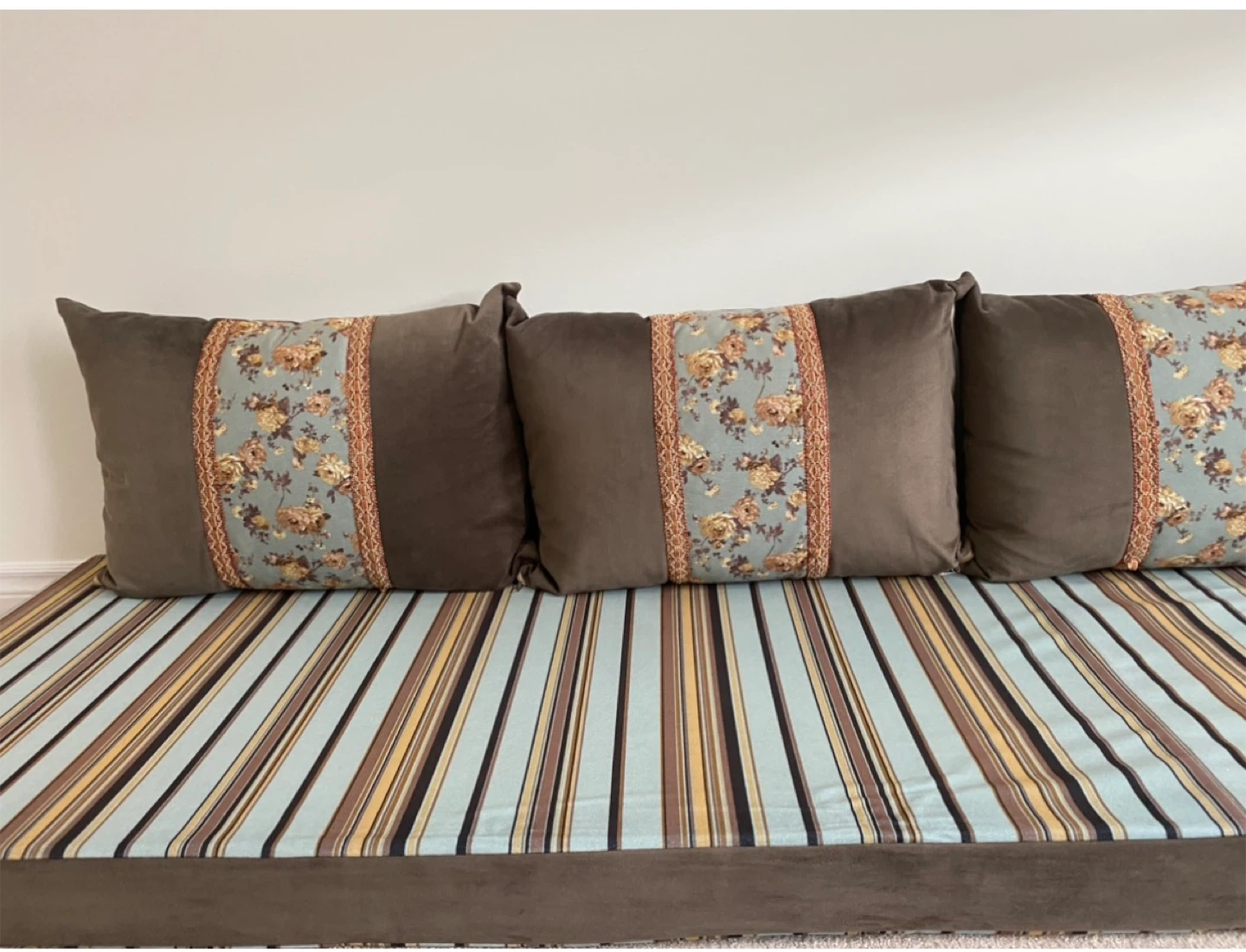 Brown Floor Seating Sofa with Cushions - photo 2