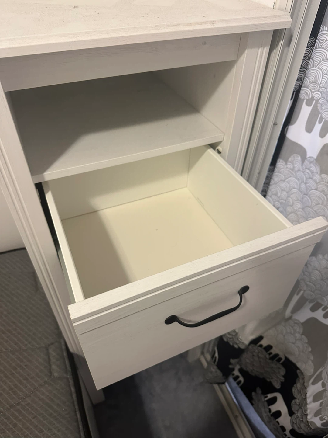 White 5-Drawer Chest - photo 2