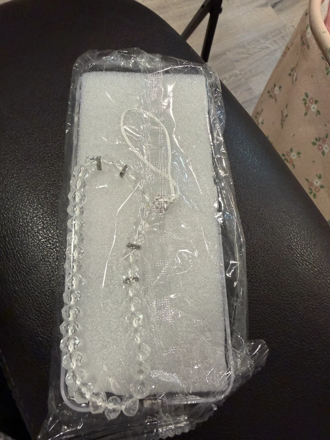 Samsung Galaxy Flip 6 case image indicator(4)