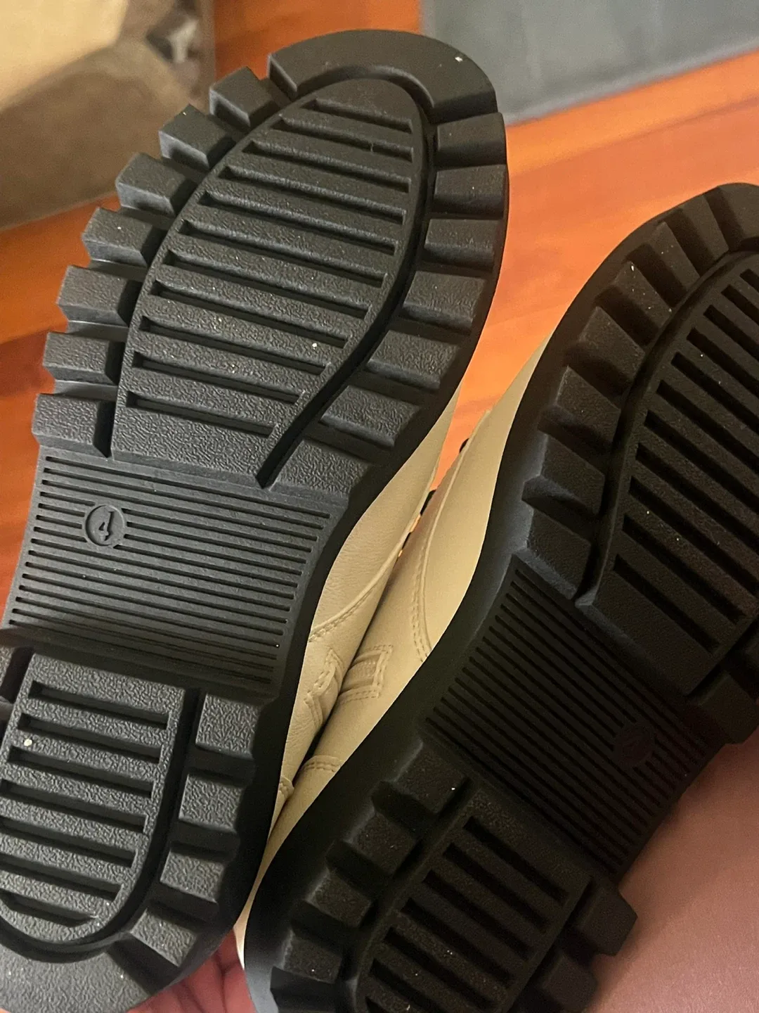 White Ankle Boots, Size 4 image indicator(3)