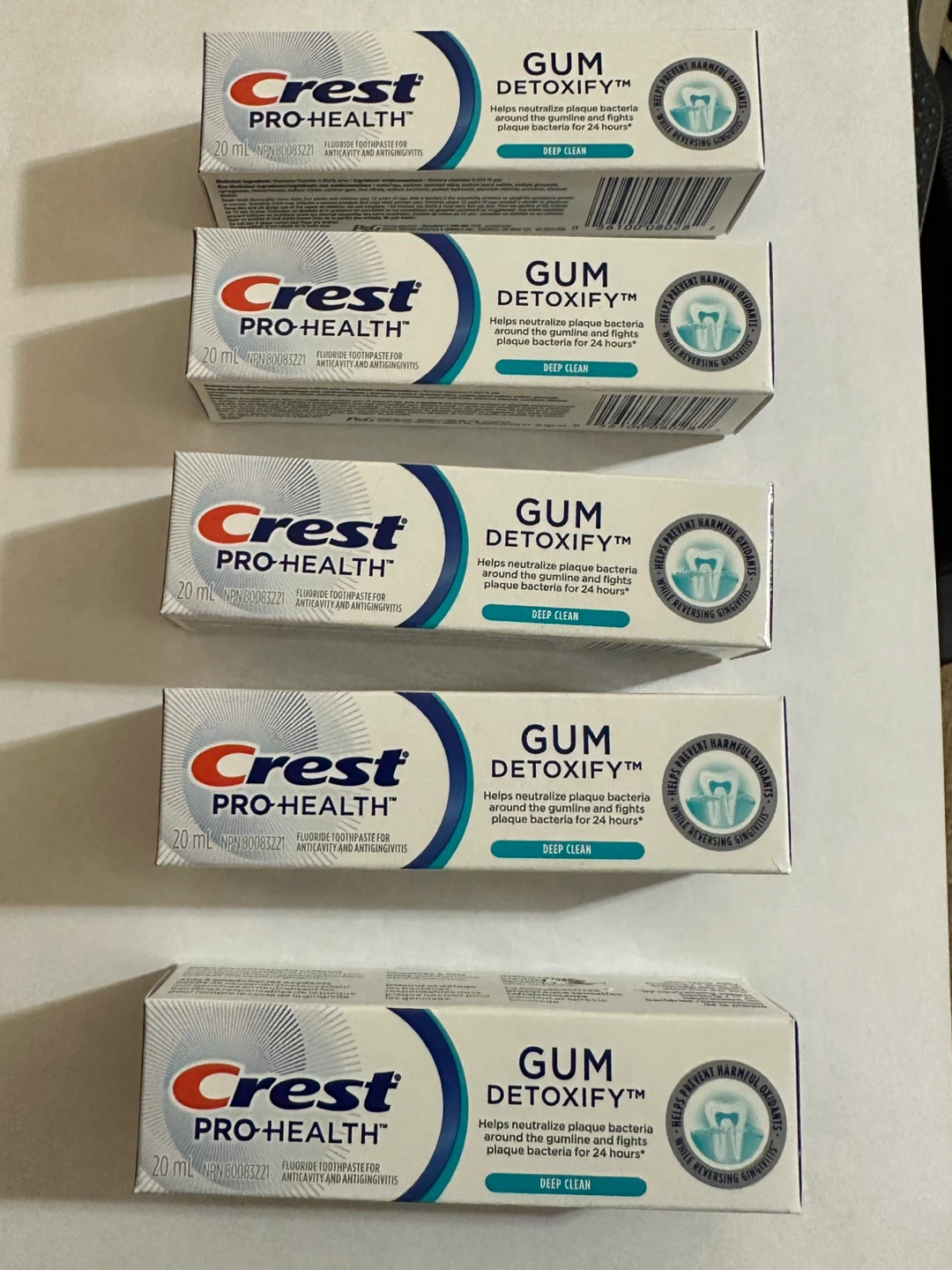 5 pc of Crest Gum Detoxify Deep Clean Toothpaste. 20ml - photo 2