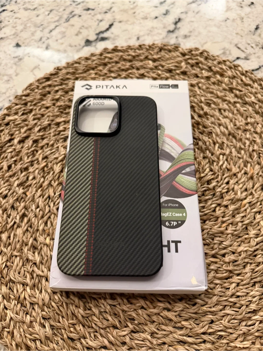 PITAKA MagEZ Case 4 for iPhone 15 Pro Max - Like New! image indicator(3)