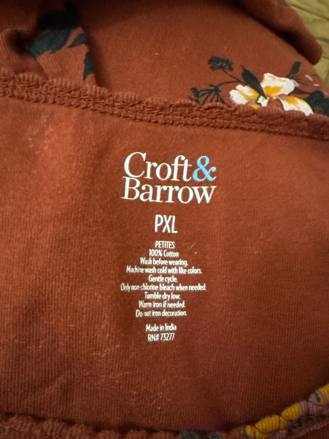 Croft & Barrow The Classic tank maroon with flowers - PXL image indicator(3)