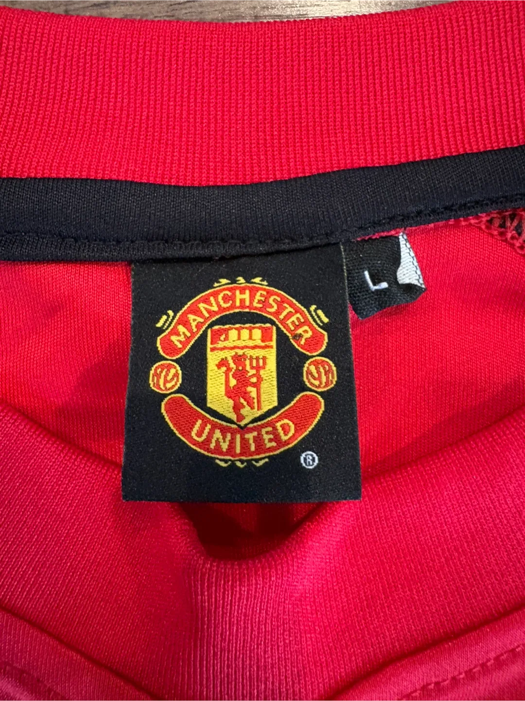 Manchester United Vintage Training Shirt image indicator(3)