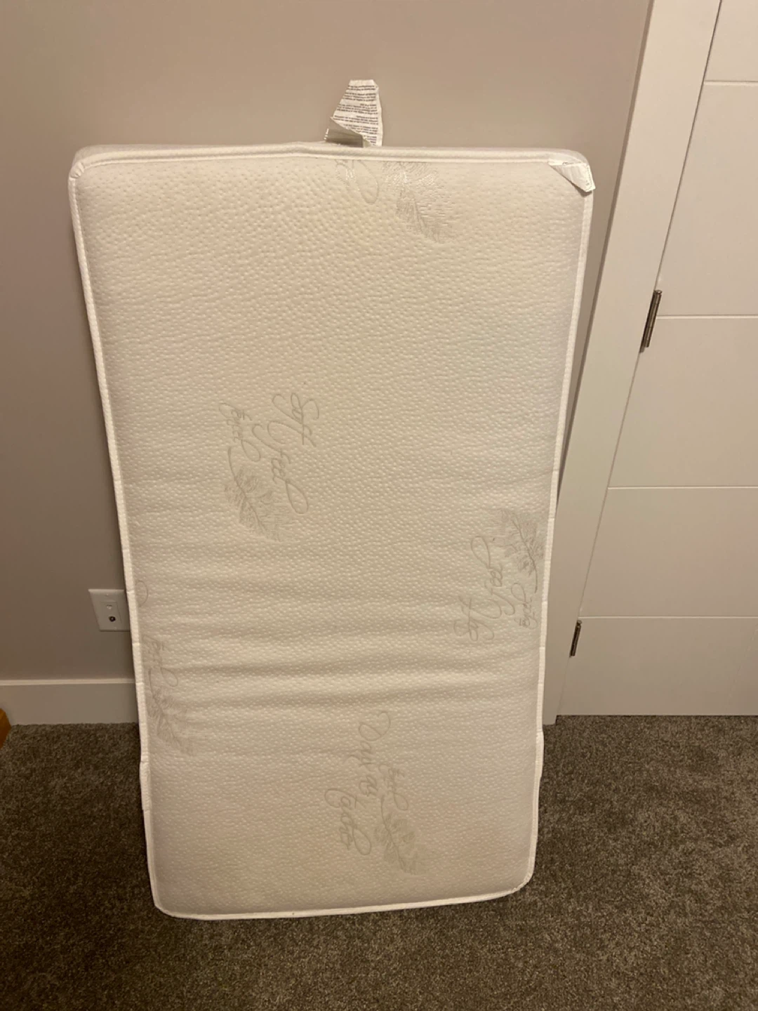 Simmons Baby Mattress - photo 3