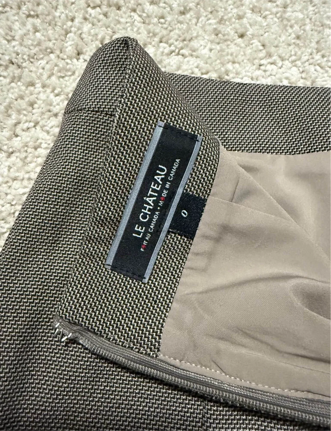 Le Chateau Skirt - Size 0 image indicator(3)