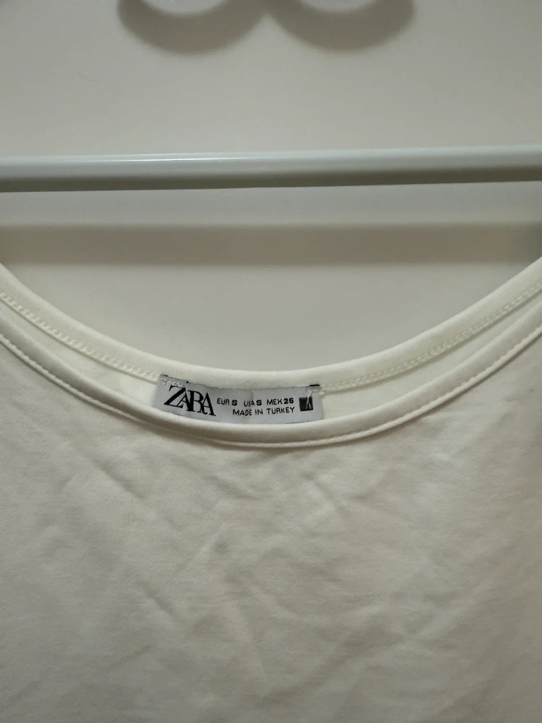 Zara White Tank Top - Size S image indicator(2)