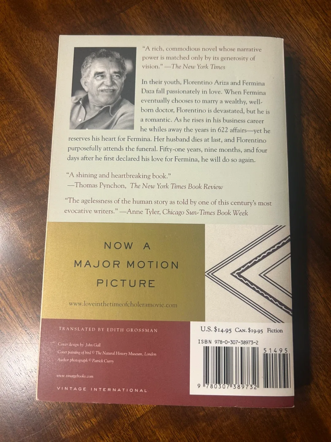 Love in the Time of Cholera by Gabriel García Márquez image indicator(2)