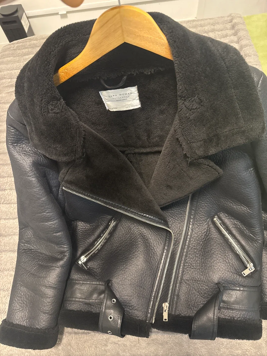Zara Woman Black Aviator  Jacket image indicator(2)