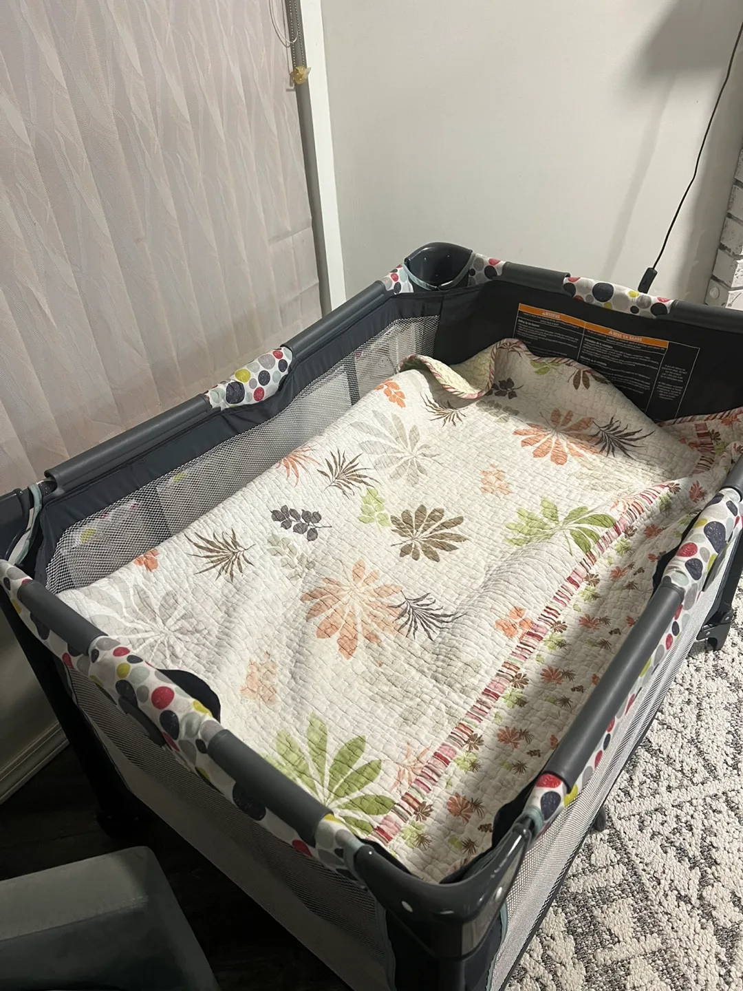 Graco Pack 'n Play Playard image indicator(3)