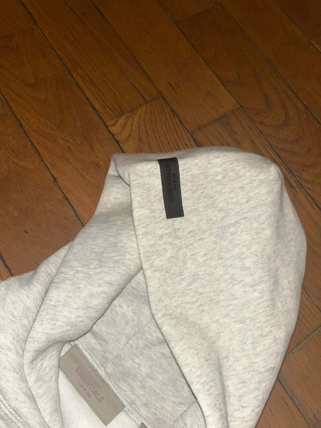 Essentials hoodie size s - photo 3