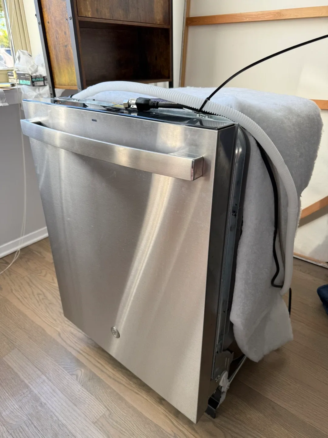 GE Stainless Steel Dishwasher image indicator(5)