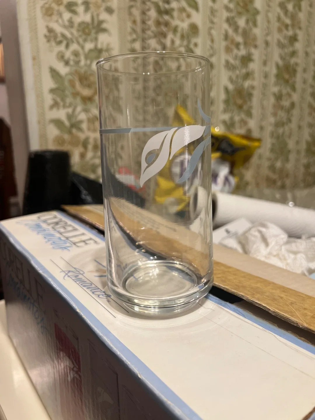 Corelle Coordinates Tumbler Set - New in Box! image indicator(2)