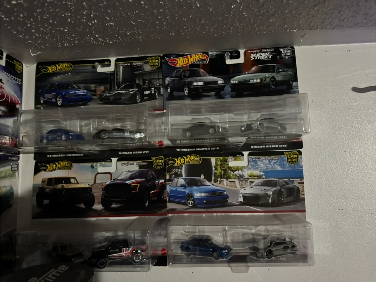 Hotwheels premiums for sale image indicator(2)