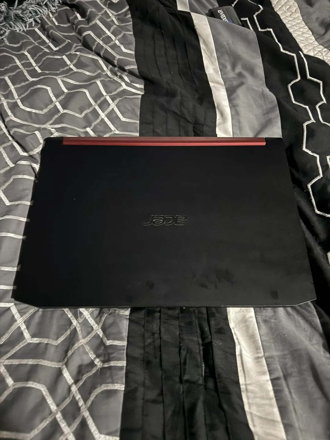 Acer Nitro 5 Gaming Laptop image indicator(2)