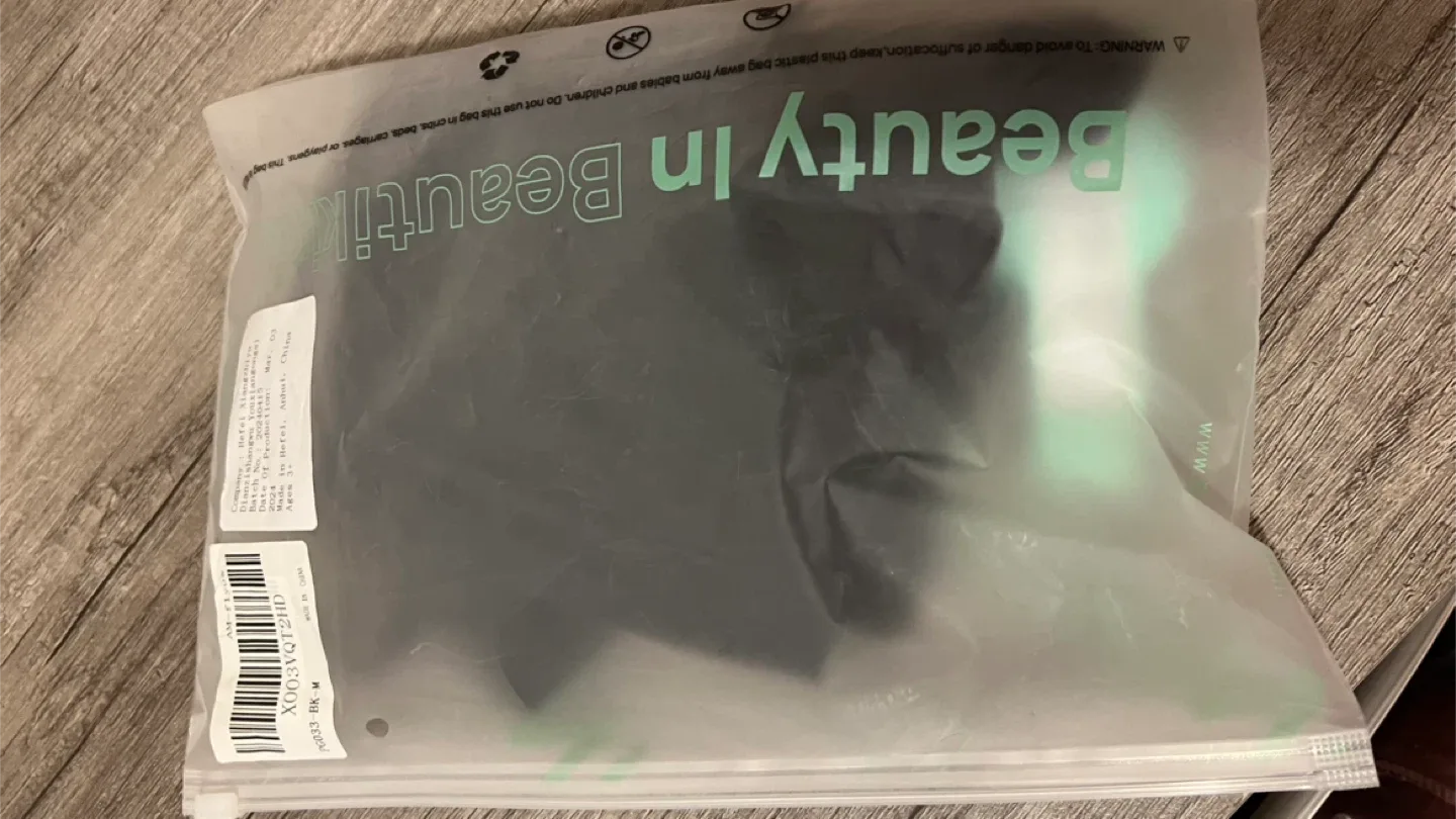 Beautikini Black Swimsuit - Size M - New image indicator(3)