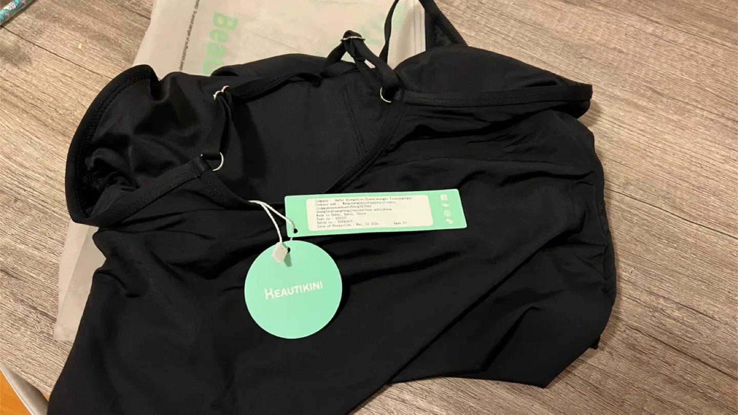 Beautikini Black Swimsuit - Size M - New image indicator(2)