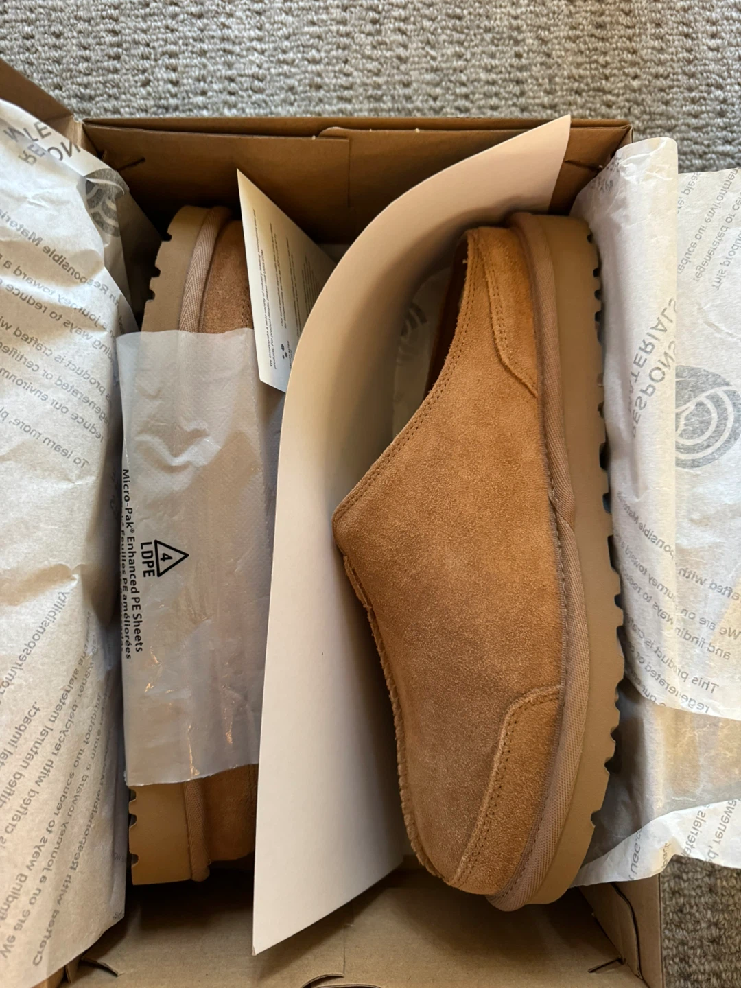 UGG M Marcman Chestnut Size 8 - New in Box! - photo 2