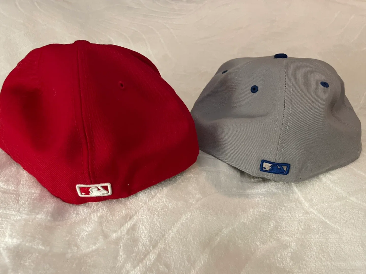 Toronto Blue Jays Fitted Hats image indicator(2)