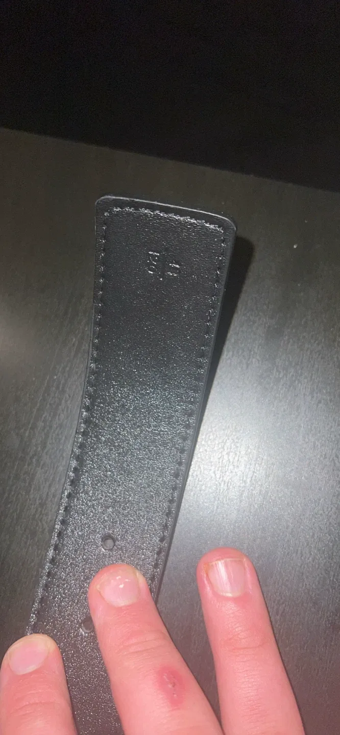 Louis Vuitton belt image indicator(3)