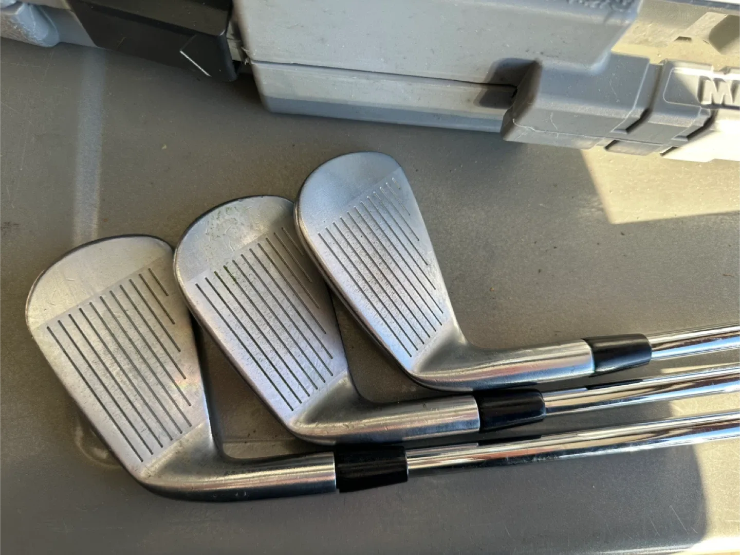 TITLEIST 712 CB/MB FORGED IRON 4i-PW image indicator(3)