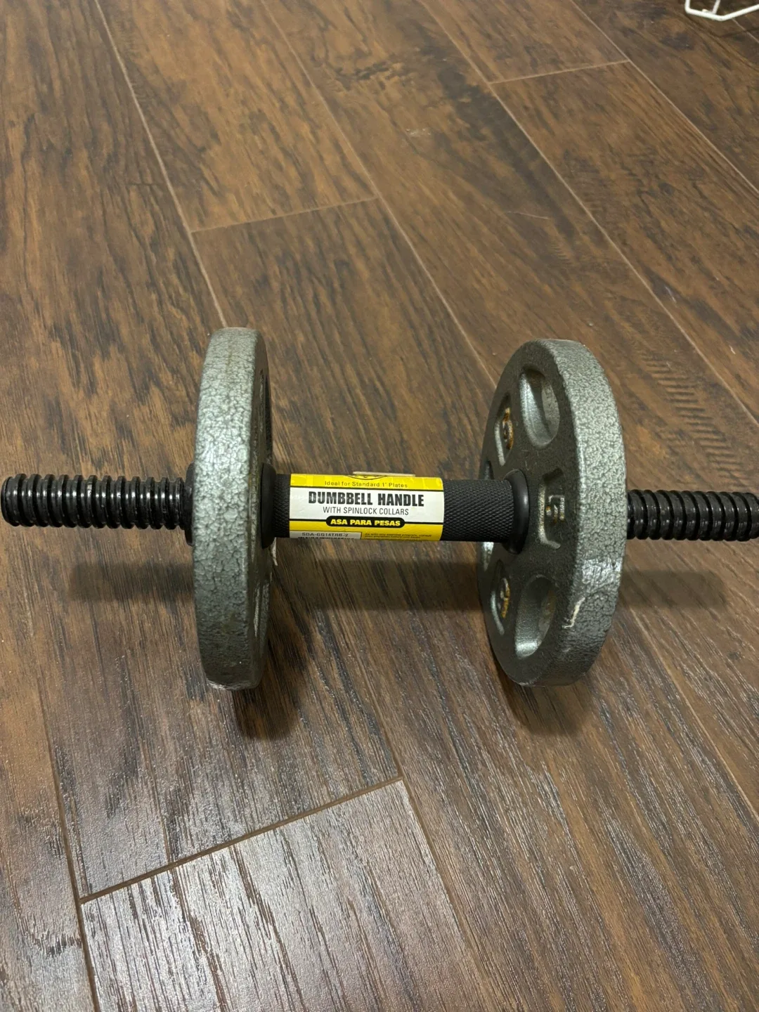 Total Fitness Dumbbell Handle with Spinlock Collars image indicator(2)