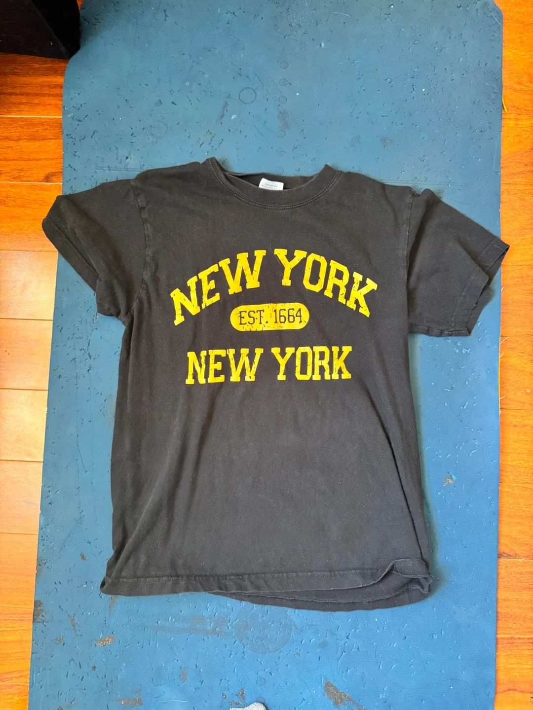 Youth Black T-Shirt with Yellow New York Print thumbnail